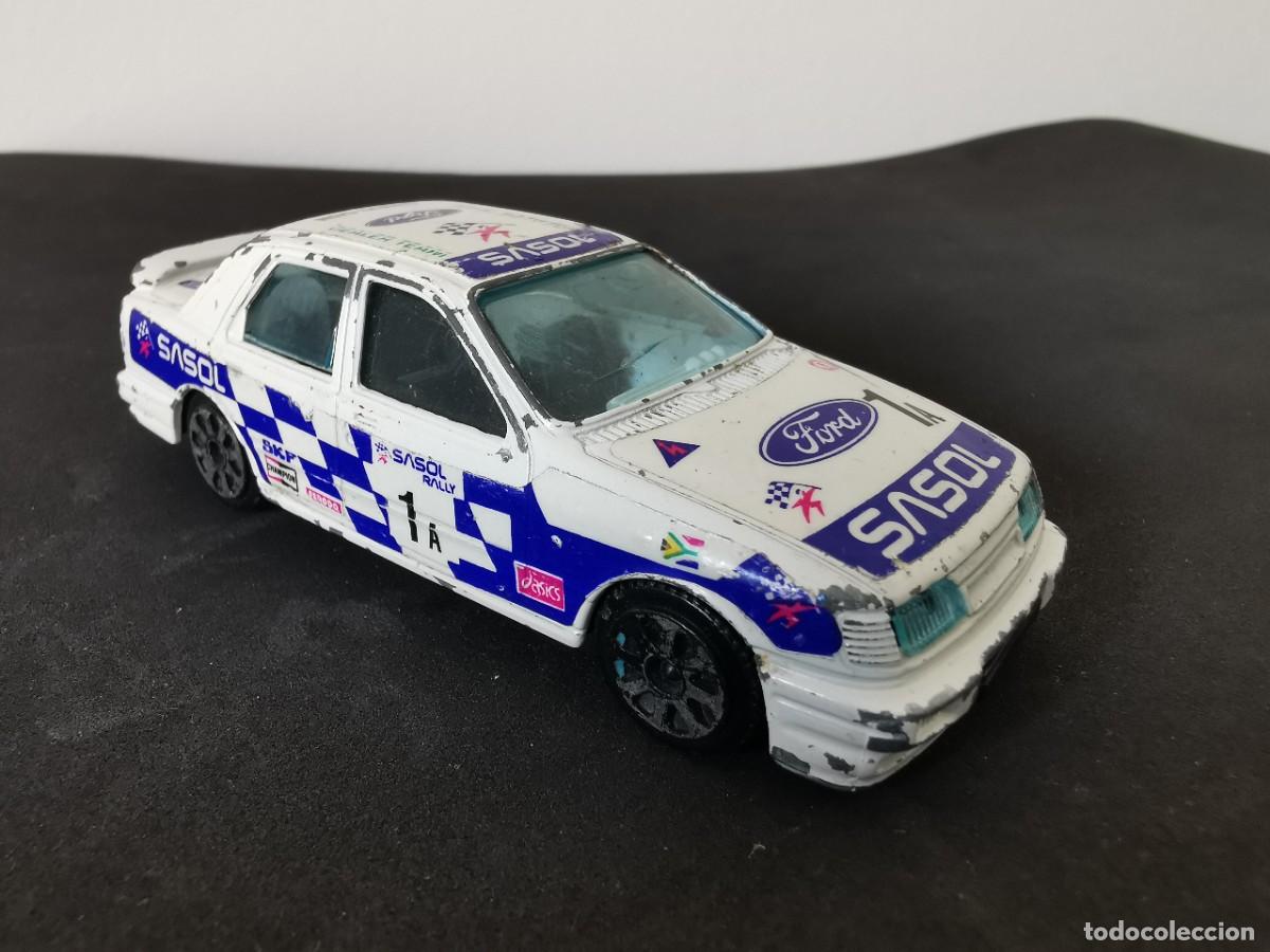 Auto in scala: Ford Sierra Burago 1/43