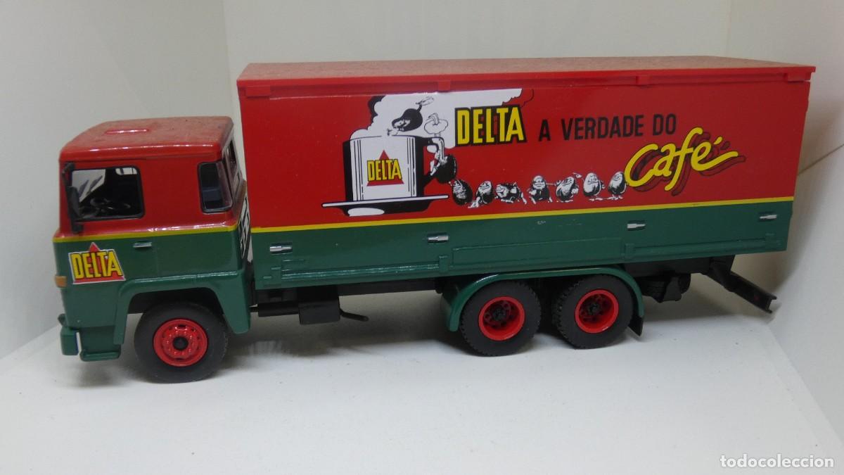 Carros em escala: CAMION IXO . SCANIA INTERFLORA. DELTA A VERDADE DO CAF&Eacute; . DELTA .