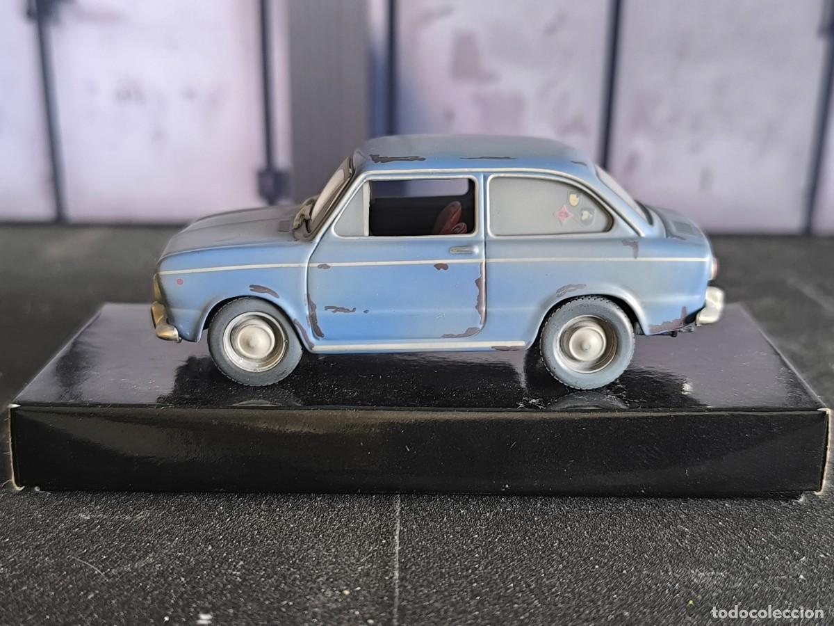 Modellautos: Seat 850 caracterizado 1966. Escala 1/43. Leer bien descripci&oacute;n.