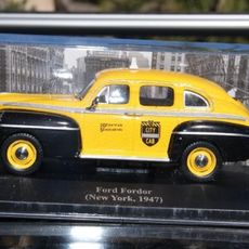TEKNO DK N° 428 FORD TAXA TAXI 1947-1955 rare 1/43 EUR 122,00 - FR TEKNO DK N° 428 FORD TAXA TAXI 1947-1955 rare 1/43 EUR 122,00 - FR