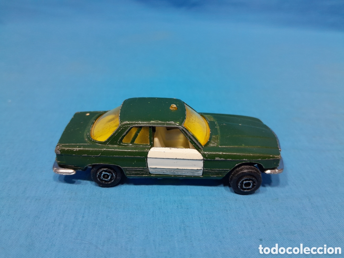 Coches a escala: MERCEDES 350 SL VERDE - POLICIA TRAFICO GUISVAL - MADE IN SPAIN