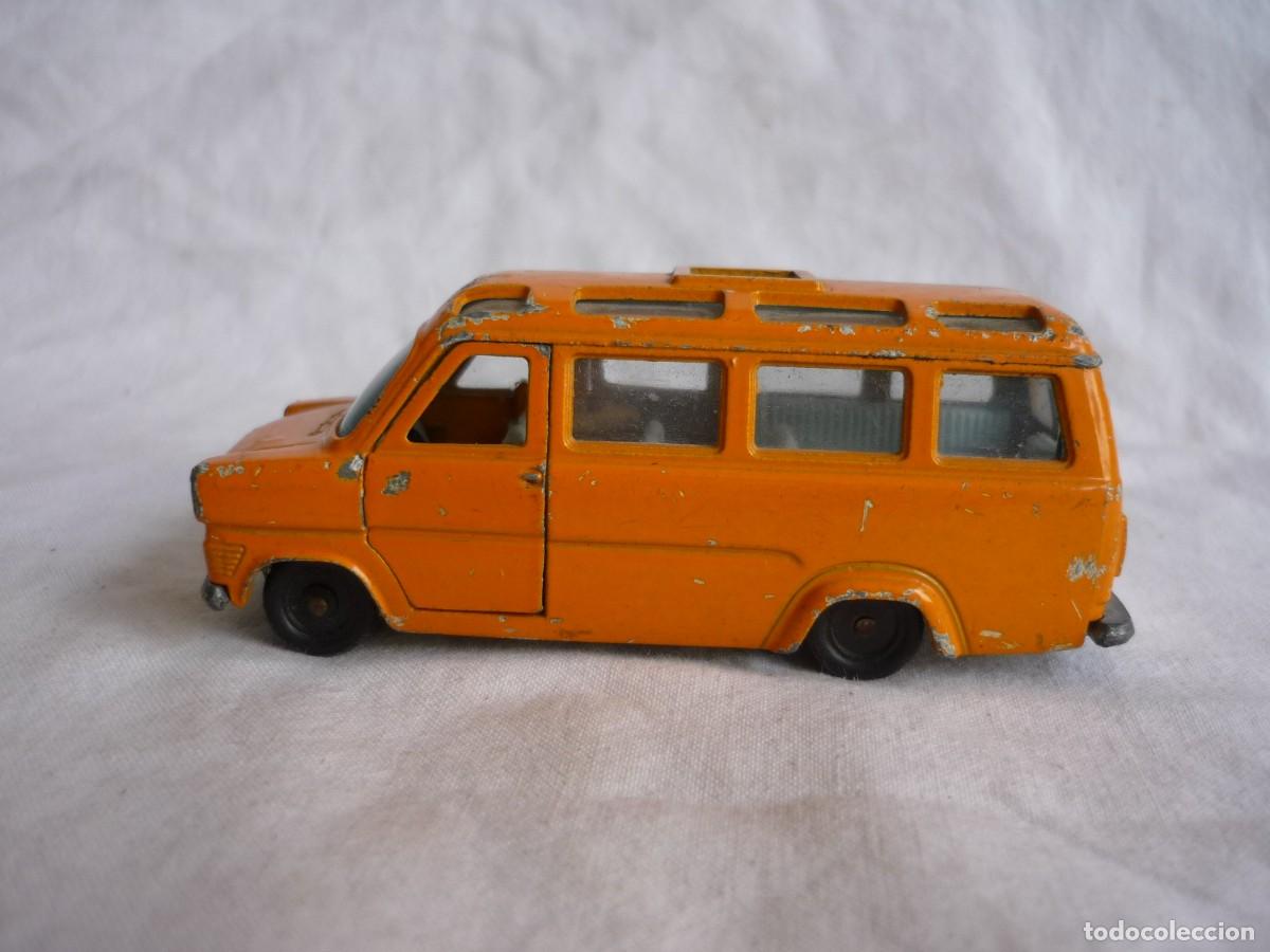 Coches a escala: Ford Transit Schulbus Siku - Foto 2