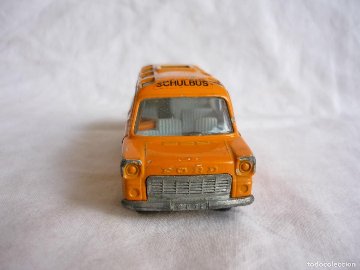 Coches a escala: Ford Transit Schulbus Siku - Foto 3