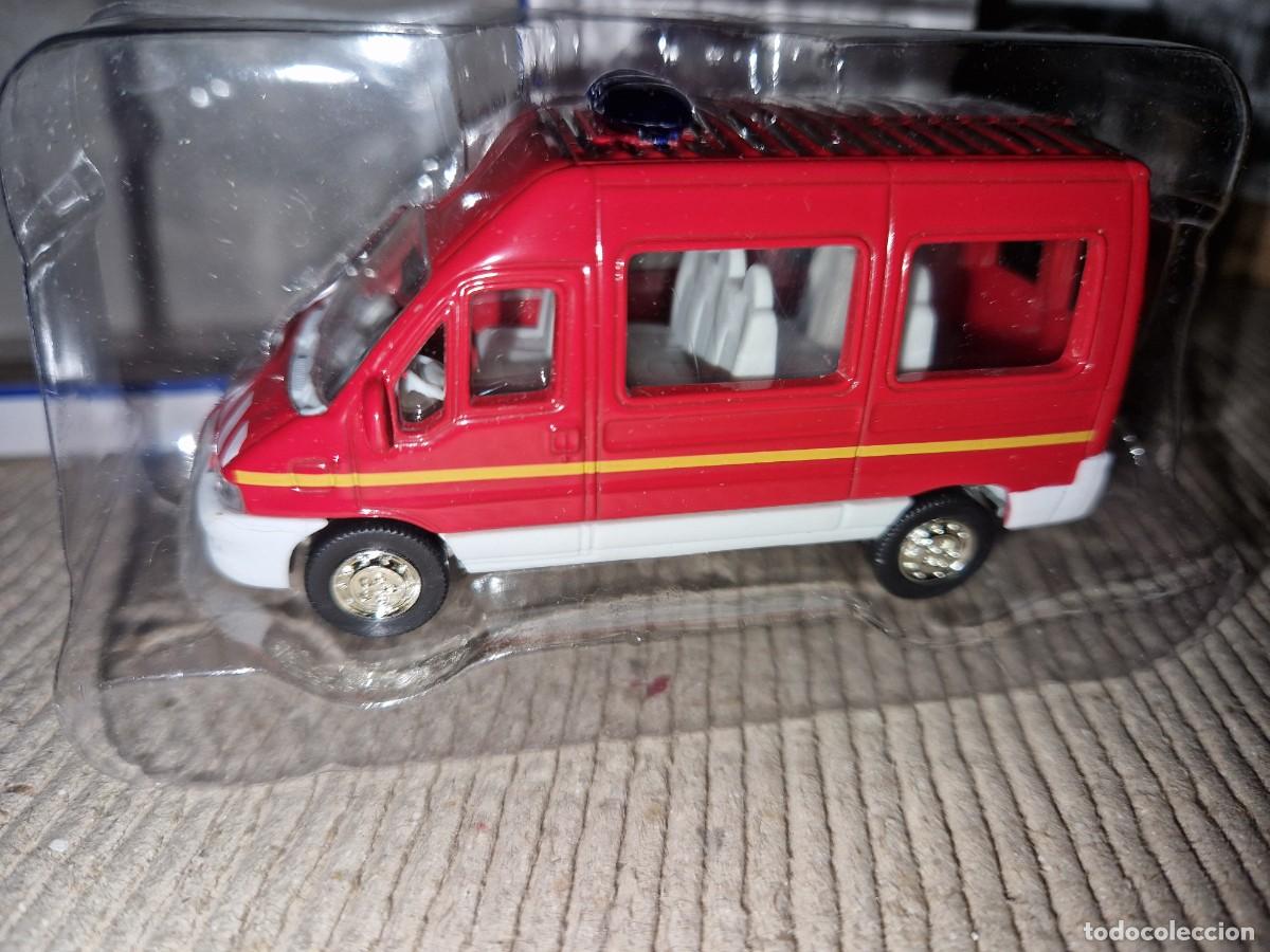 Coches a escala: PEUGEOT BOMBEROS DE NOREV - Foto 1