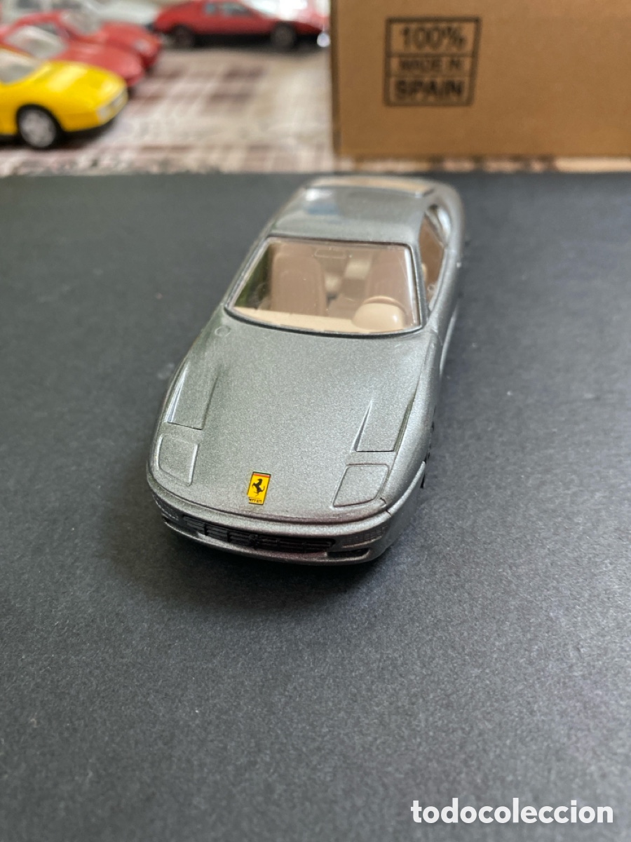 Model Cars: Coche Ferrari 456 GT
