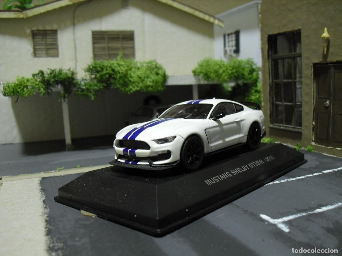 Coches a escala: Ford Mustang Shelby GT350R (2016) IXO 1/43