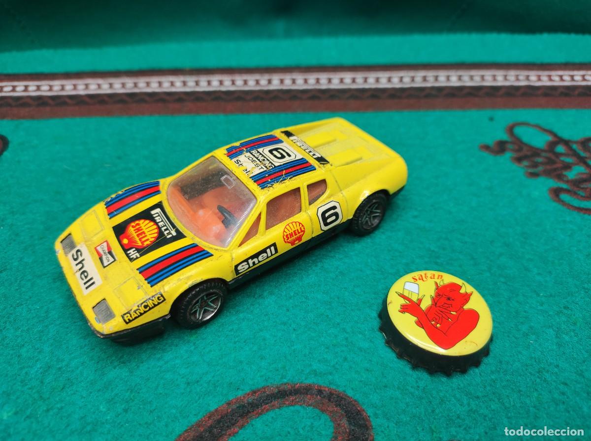 Coches a escala: Ferrari BB 512 de GUISVAL, escala 1:43. Made in Spain. Publicidad Shell Pirelli color amarillo
