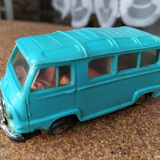 LOT CIJ SOLIDO Estafette et 504 peugeot Breack gendarmerie no dinky majorette EUR 24,50 LOT CIJ SOLIDO Estafette et 504 peugeot Breack gendarmerie no dinky majorette EUR 24,50