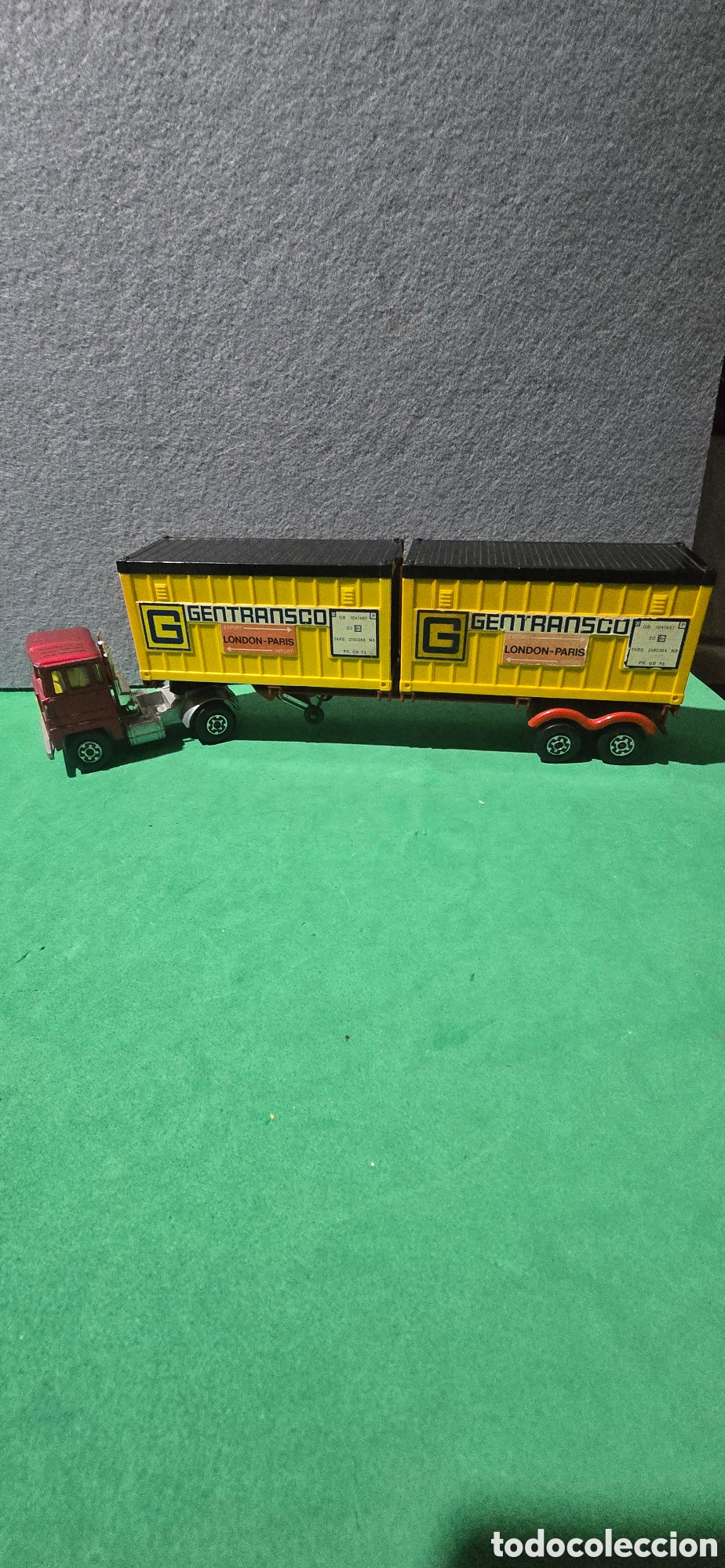 Model Cars: Camion SCAMMEL portacontenedores