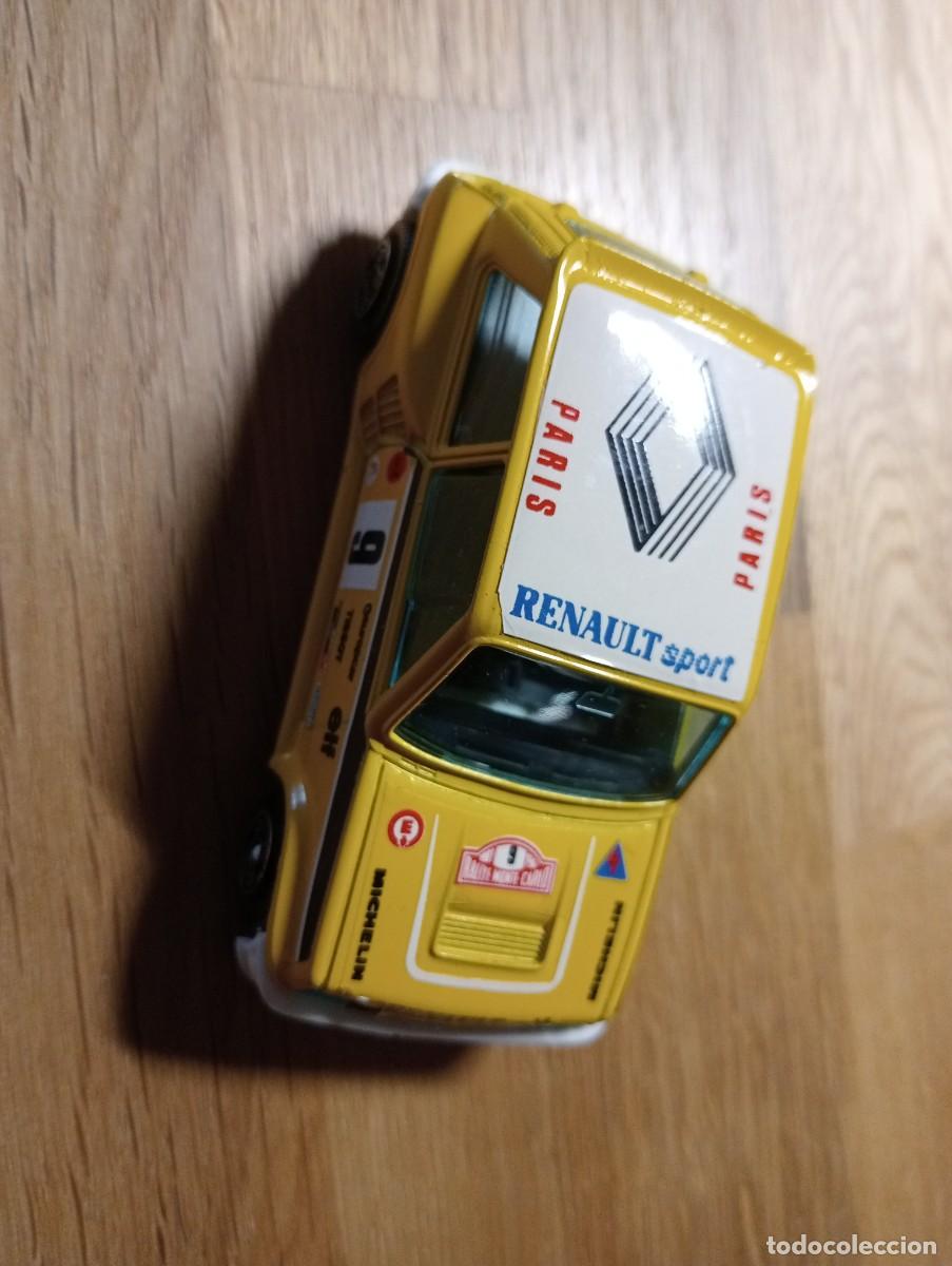 Coches a escala: 5 coches burago 1/43 - Foto 9