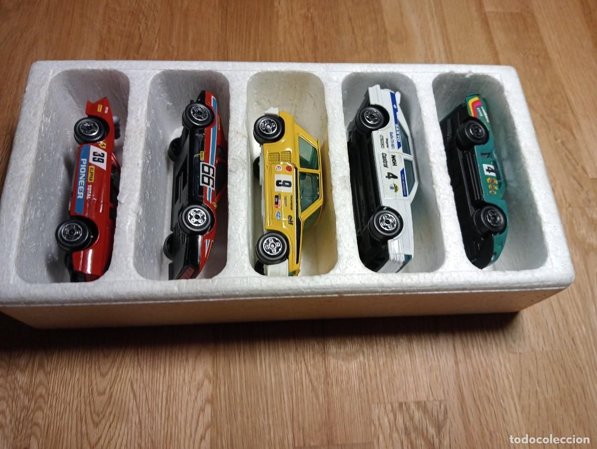 Coches a escala: 5 coches burago 1/43 - Foto 20