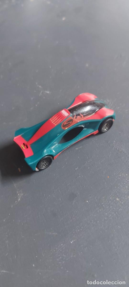 Coches a escala: Coche de Spiderman. Marvel. - Foto 2