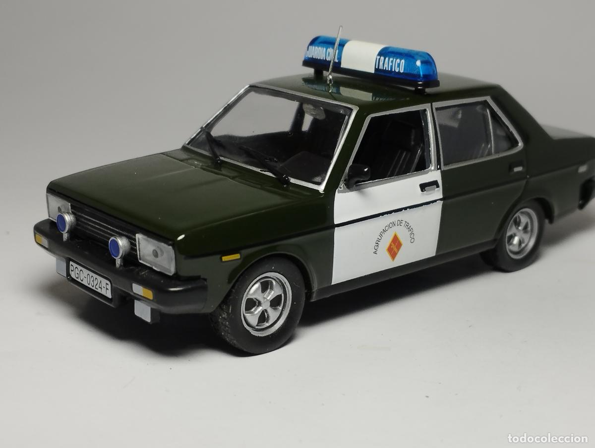 Voitures &agrave; l'&eacute;chelle: SEAT 131 SUPERMIRAFIORI GUARDIA CIVIL DE IXO ALTAYA SALVAT 1,43