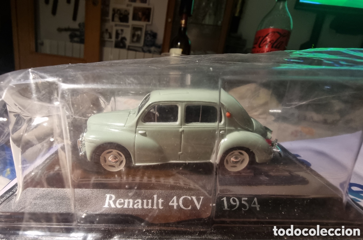 Model Cars: Renault 4CV RBA precintao 1/43