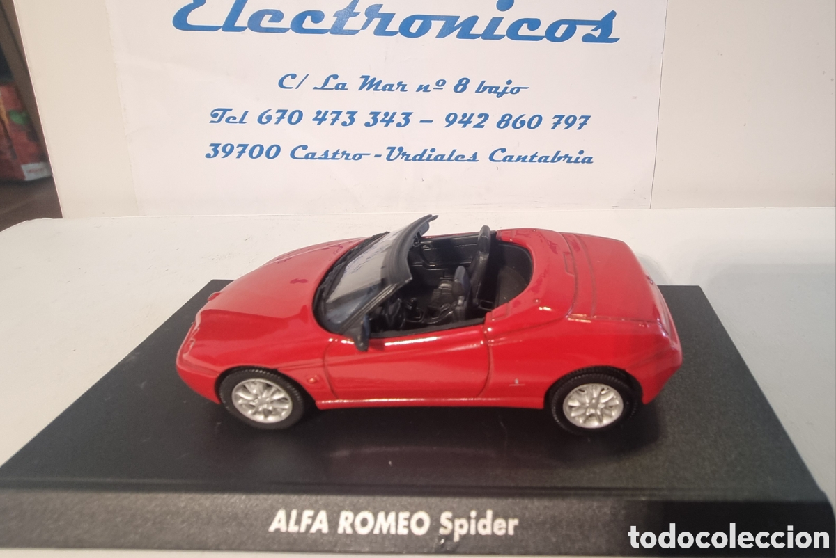 Model Cars: Alfa Romeo Spider 2003 escala 1/43
