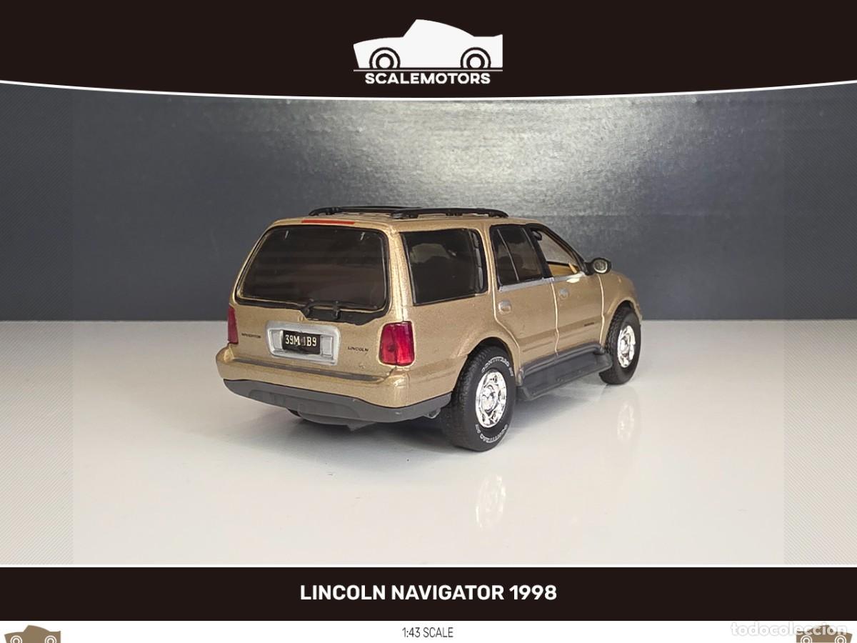 Coches a escala: 1:43 LINCOLN NAVIGATOR 1998 - Foto 3