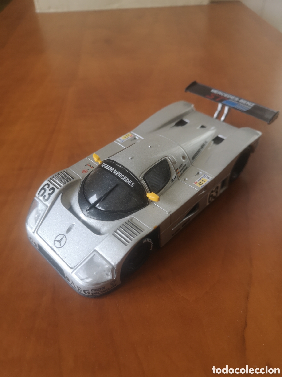 Voitures &agrave; l'&eacute;chelle: Sauber Mercedes C9 Escala 1/43