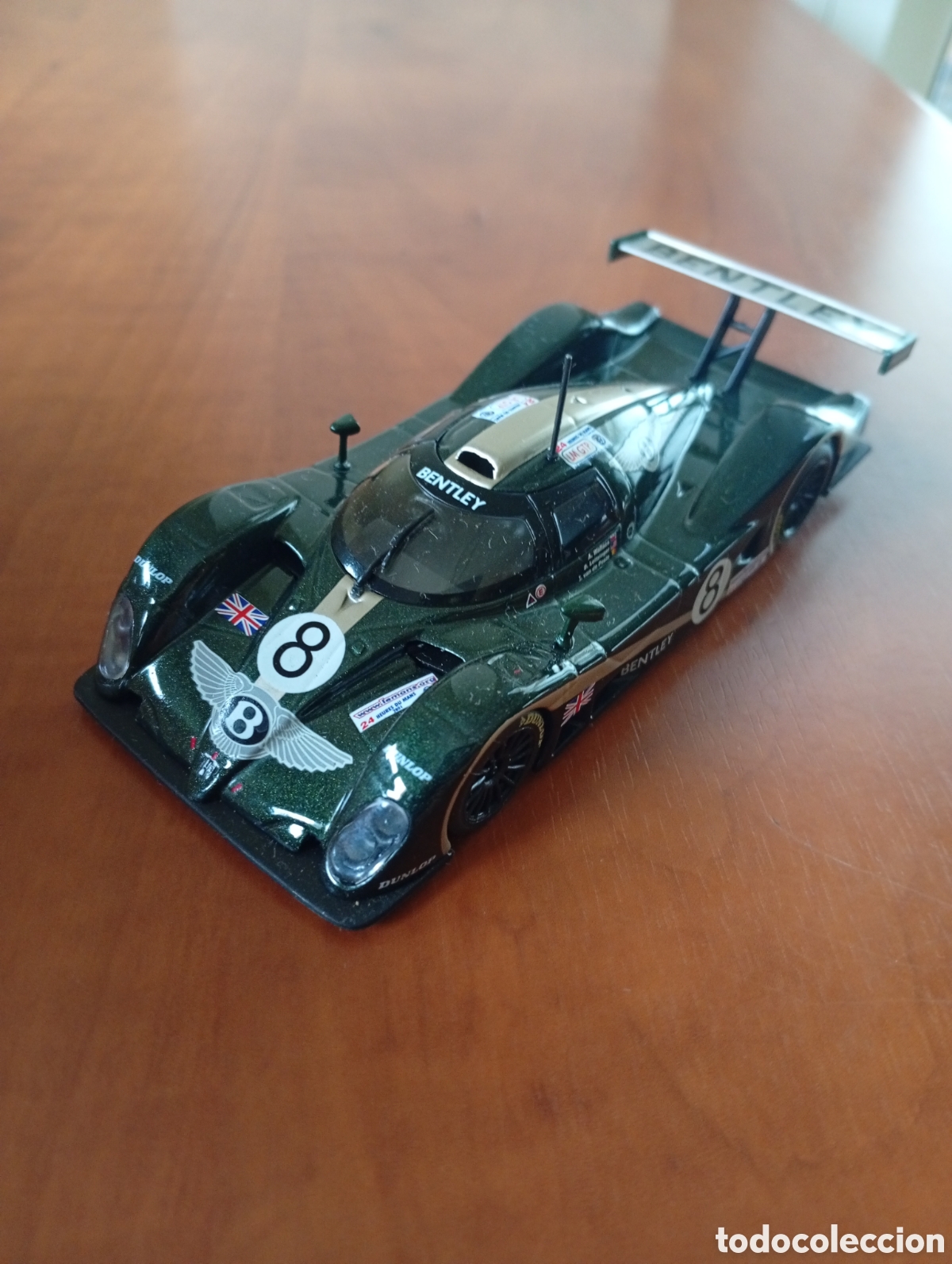 Voitures &agrave; l'&eacute;chelle: Bentley EXP speed 8 escala 1/43