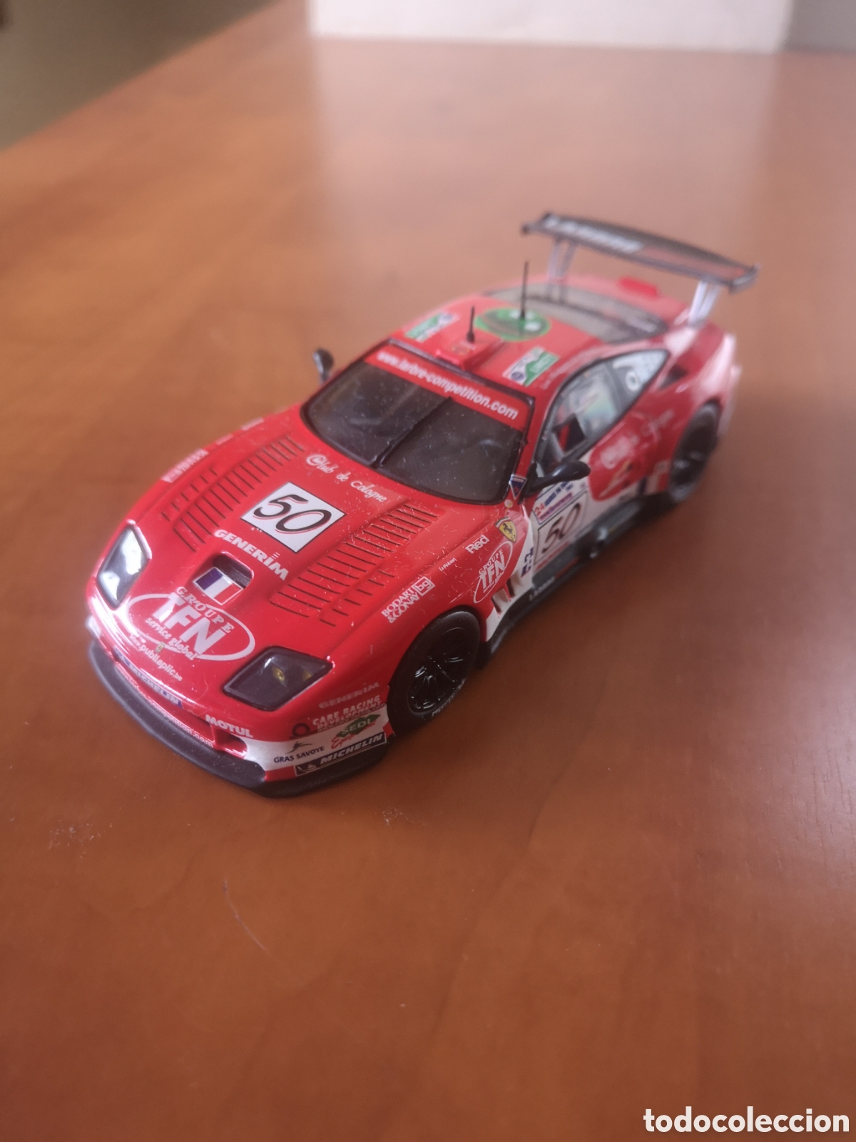Voitures &agrave; l'&eacute;chelle: Ferrari F 550 escala 1/43