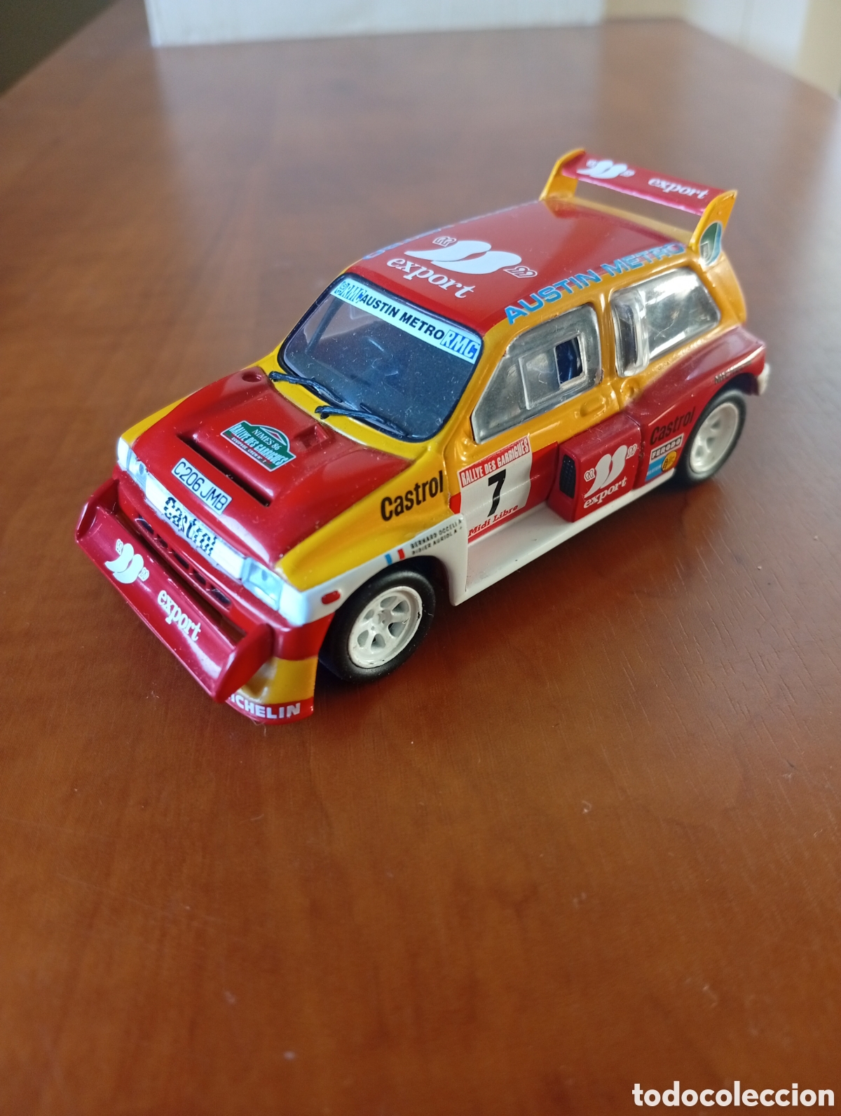 Auto in scala: MG Metro 6R4 Rallye des Garrigues escala 1/43
