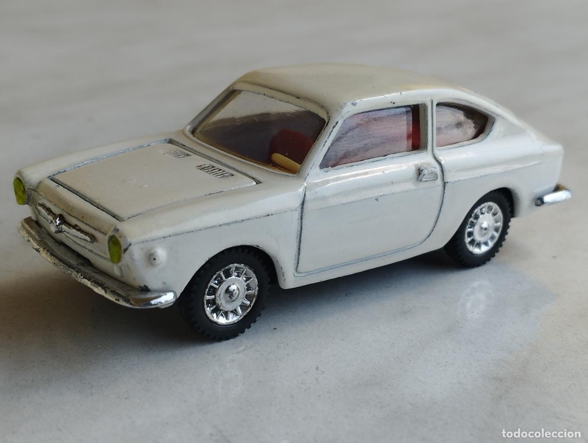 Voitures &agrave; l'&eacute;chelle: SEAT 850 SPORT COUPE COLOR BLANCO DE JOAL 1,43 OJO PRIMERA SERIE MIRA DESCRIPCION