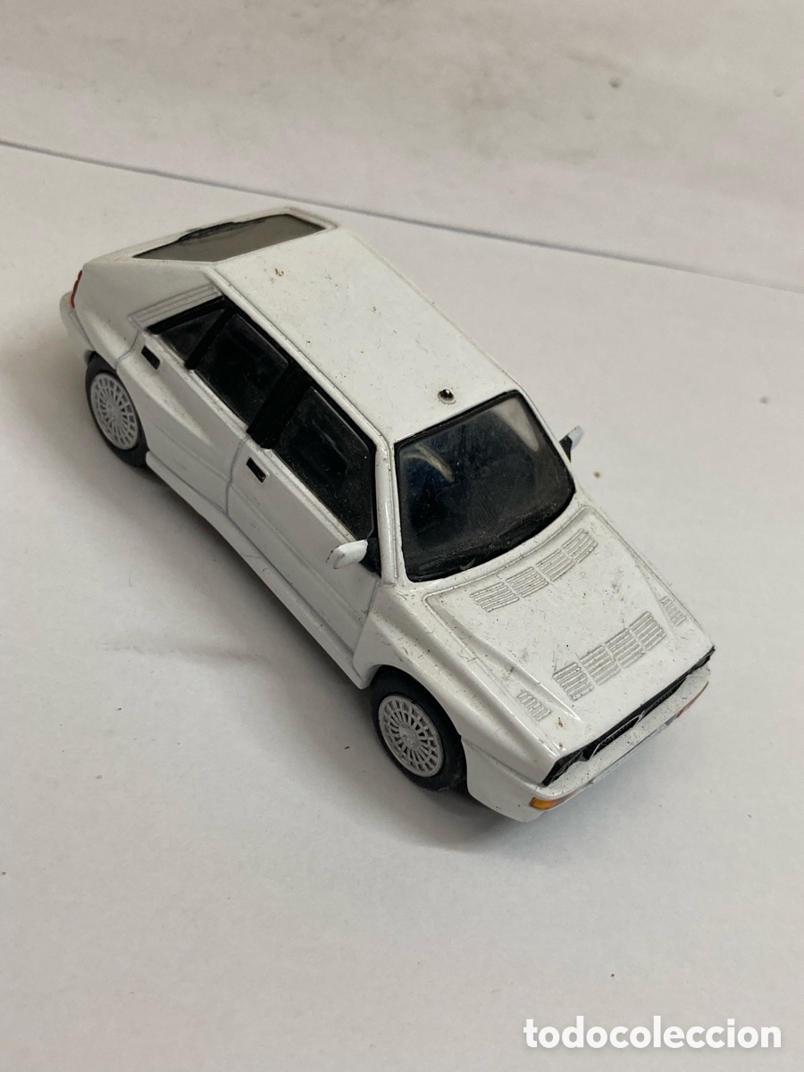 Voitures &agrave; l'&eacute;chelle: Coche miniatura Lancia 1987 Prado 1-43 /TOY10