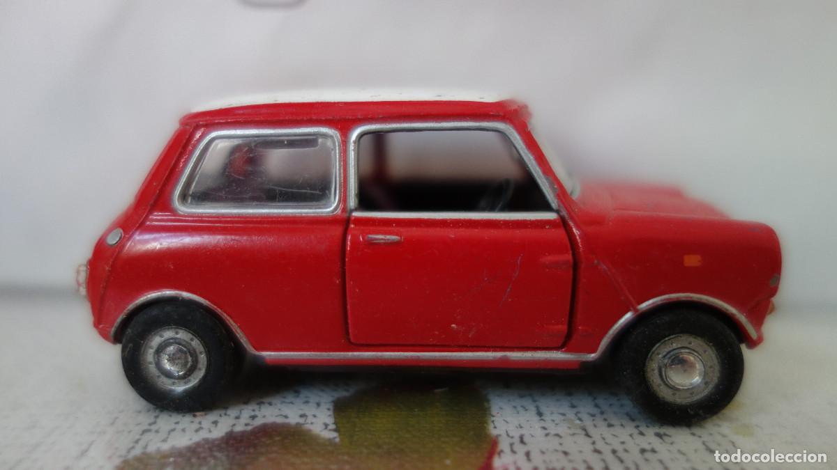 Coches a escala: MINI ROJO Y BLANCO DE HONGWELL - Foto 1