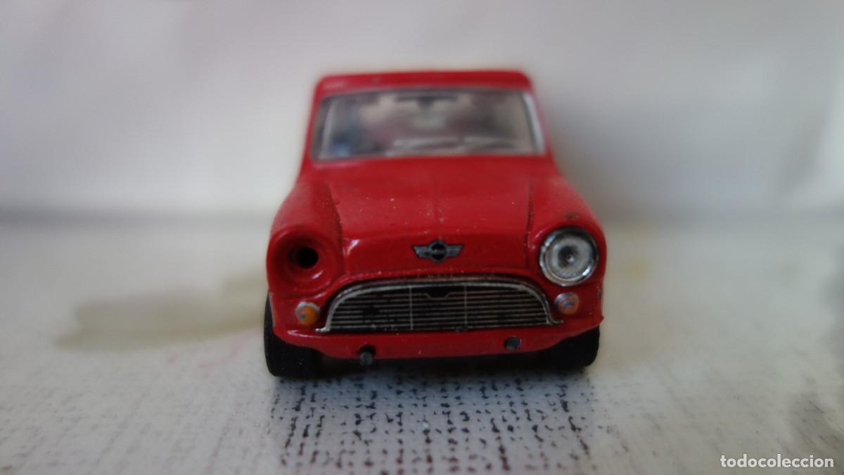 Coches a escala: MINI ROJO Y BLANCO DE HONGWELL - Foto 3
