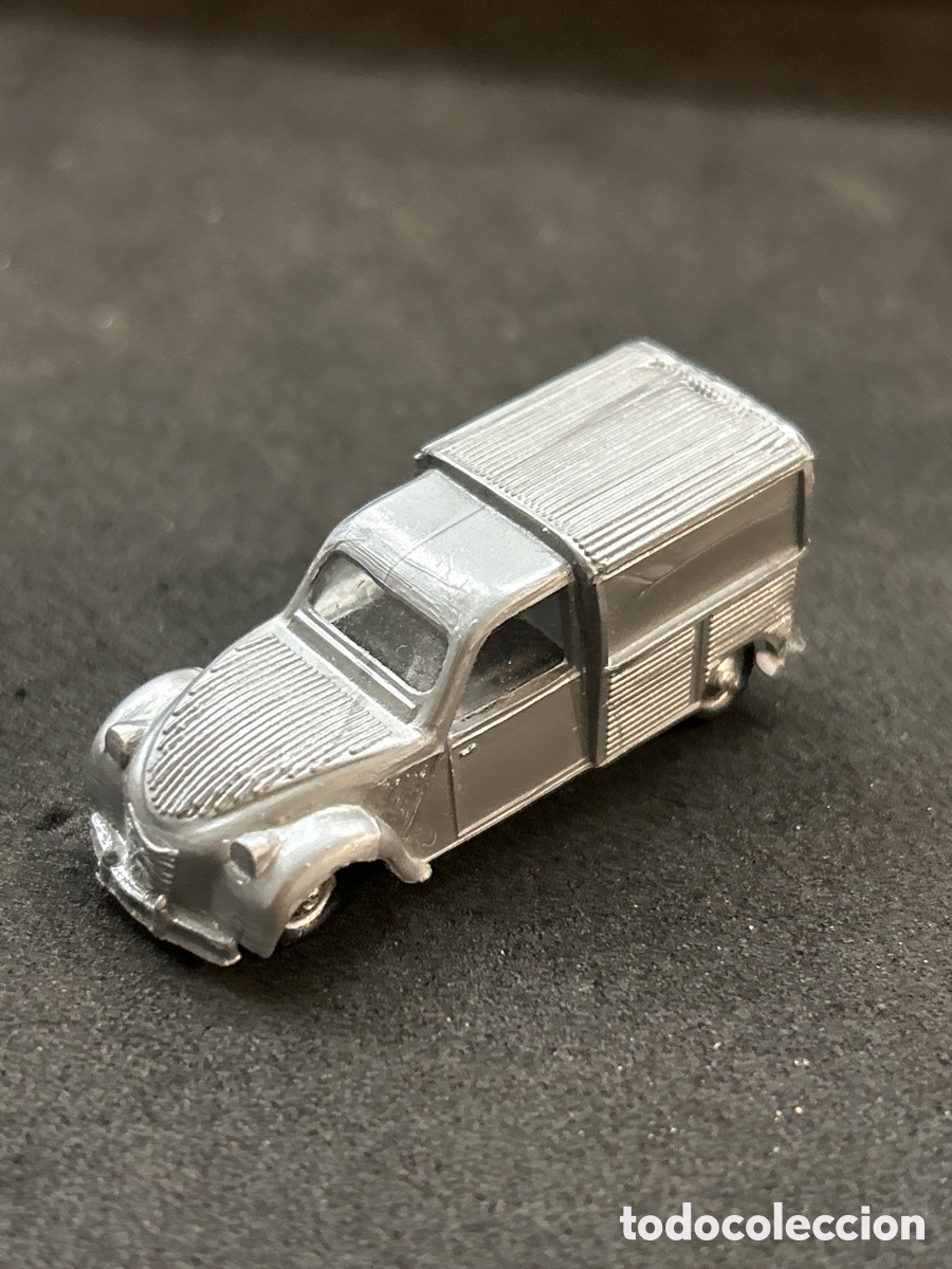 Coches a escala: Coche Eko Citroen 2 CV - Foto 1