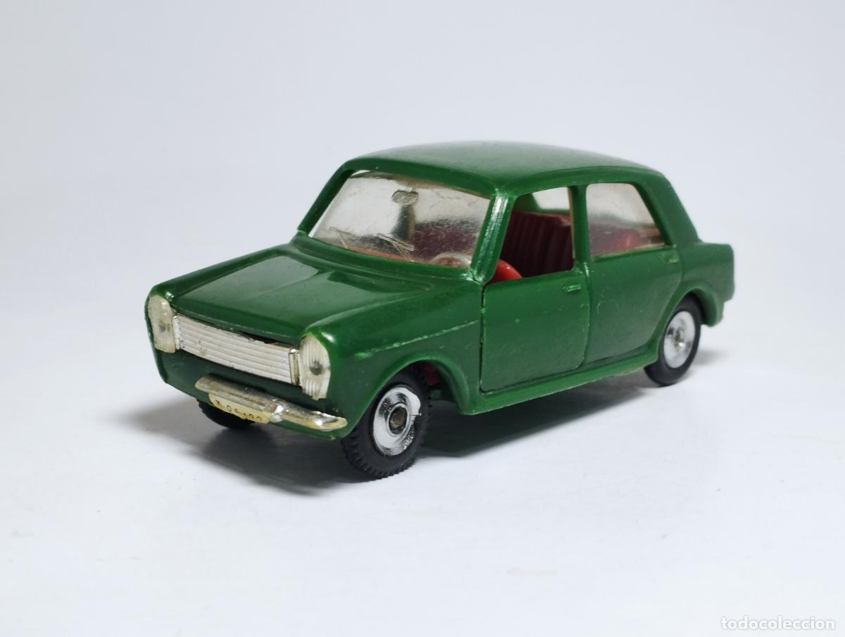 Coches a escala: MORRIS 1100 AUTHI CHIQUI CARS CHIQUICARS NACORAL 1,43