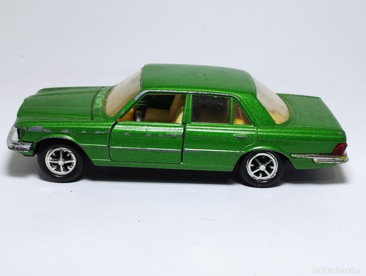 Auto in scala: MERCEDES 350 450 SE DE LA MARCA GAMA ESCALA 1,43 METAL PRIMERA SERIE CON DEFECTO