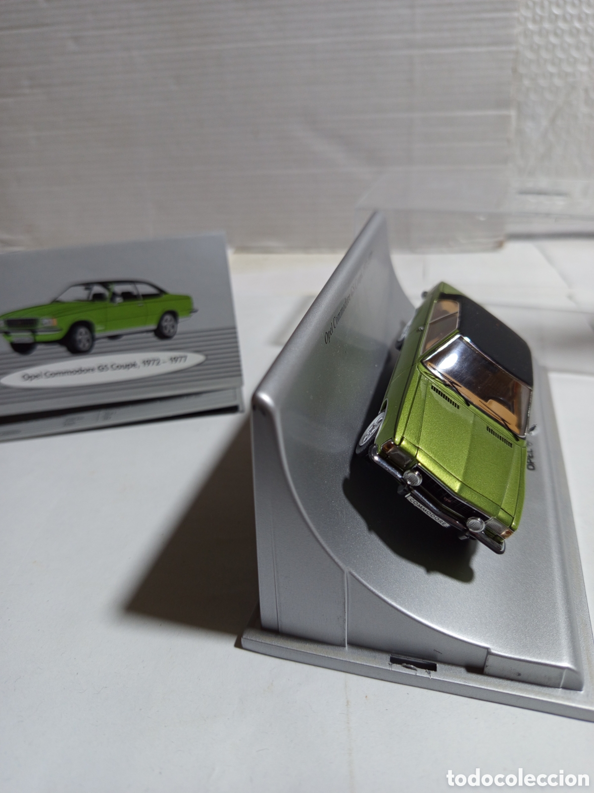 Coches a escala: Opel Commodore GS coup&eacute; - Foto 1