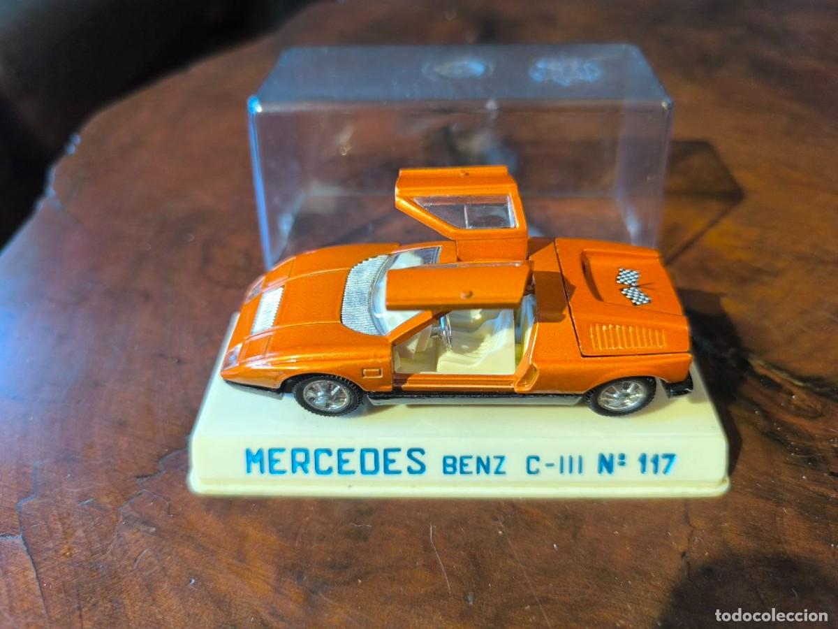 Voitures &agrave; l'&eacute;chelle: JOAL MERCEDES BENZ C 111 N&Uacute;MERO 117 NARANJA