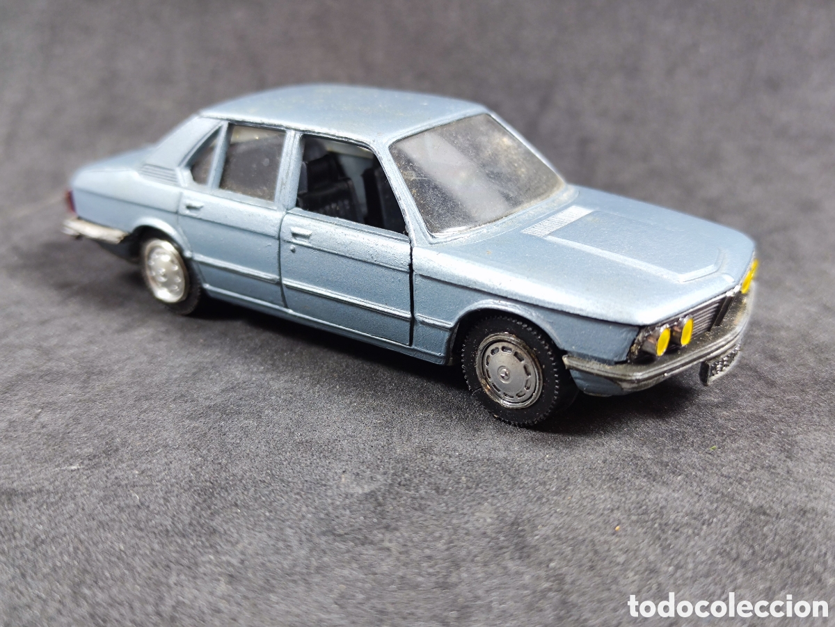 Coches a escala: BMW 525 e12 de Schuco Germany - Foto 3