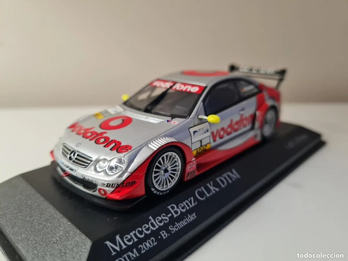 Minichamps Mercedes CLK DTM 2002 Schneider — 1:43 (LE)