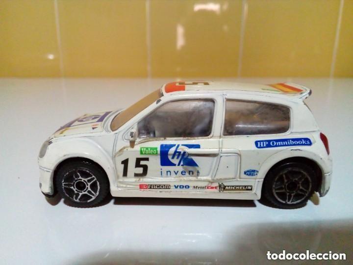 Coches a escala: RENAULT CLIO TROPHY 1:43 - Foto 1