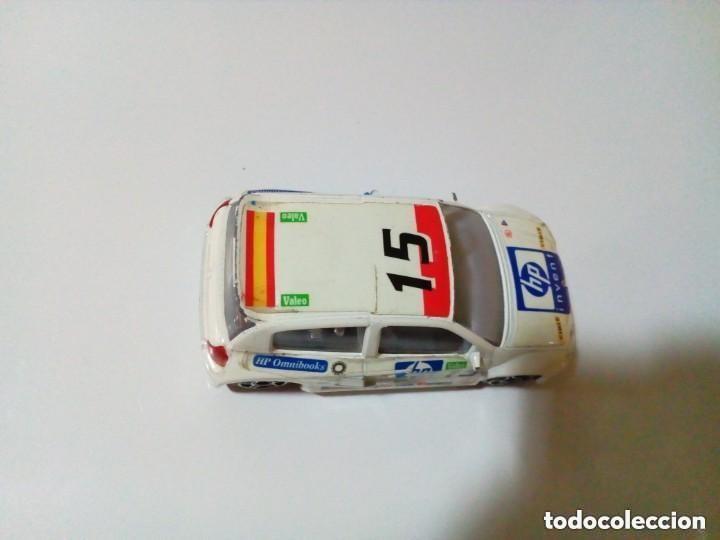 Coches a escala: RENAULT CLIO TROPHY 1:43 - Foto 5