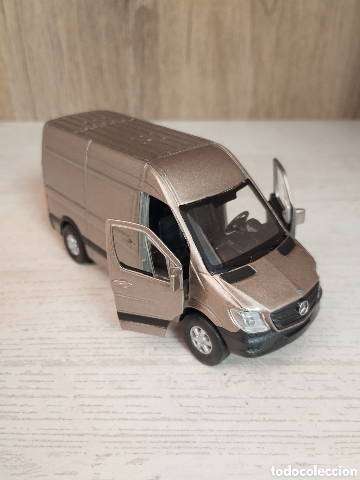 Coches a escala: MERCEDES BENZ SPRINTER 316