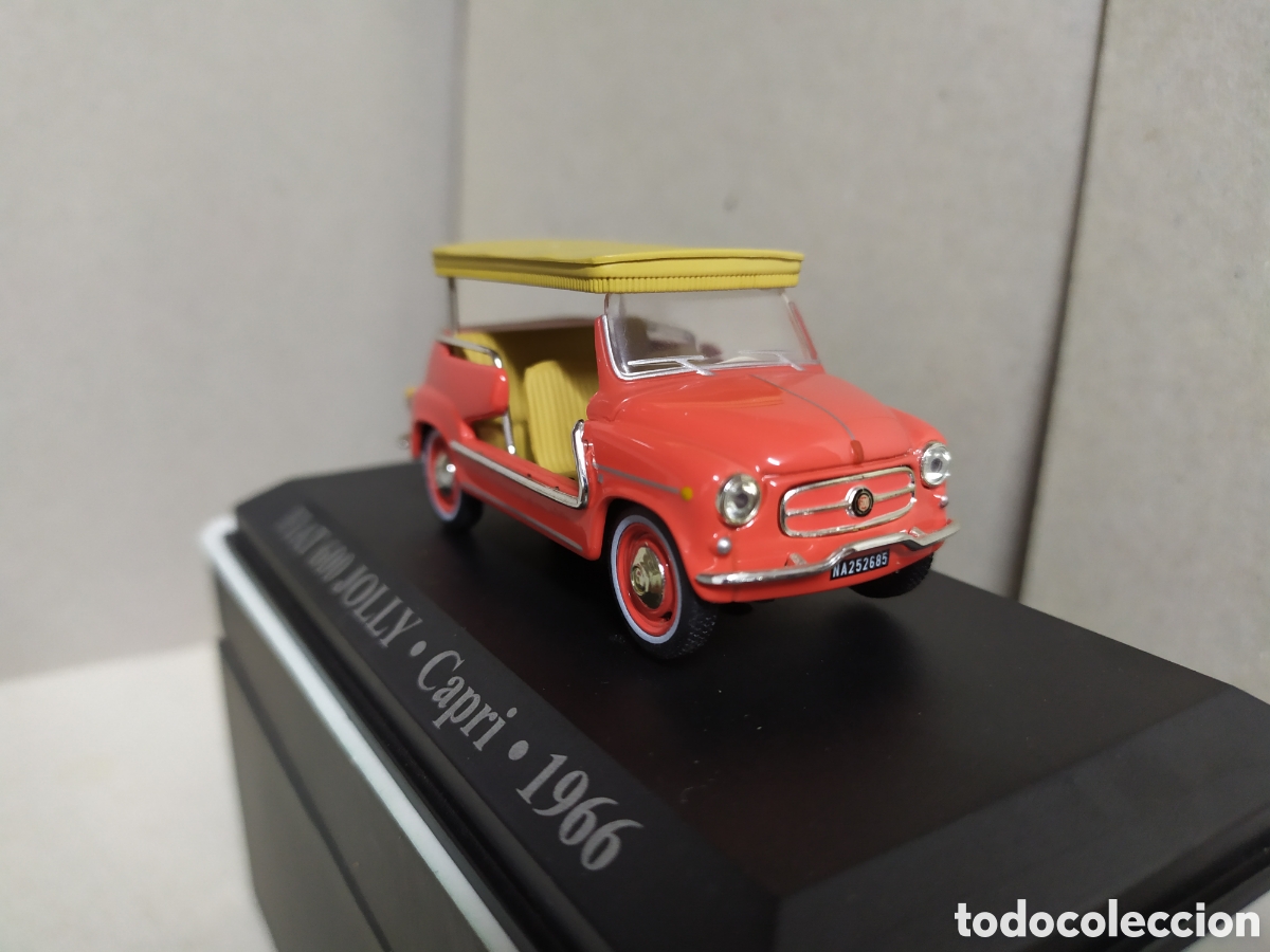 Coches a escala: Fiat 600 Jolly . Capri. 1966 . IXO.