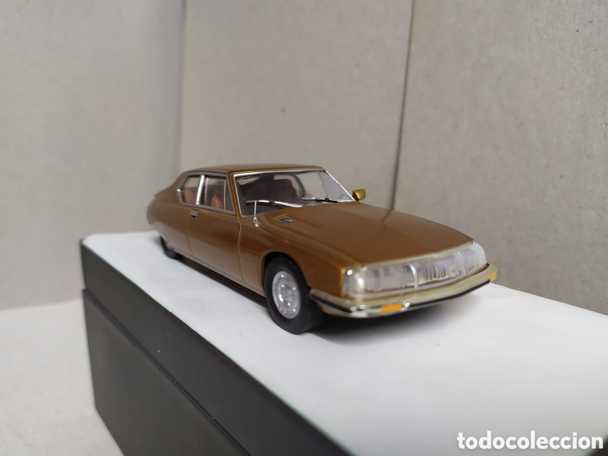 Coches a escala: Citroen SM. Dorado. IXO