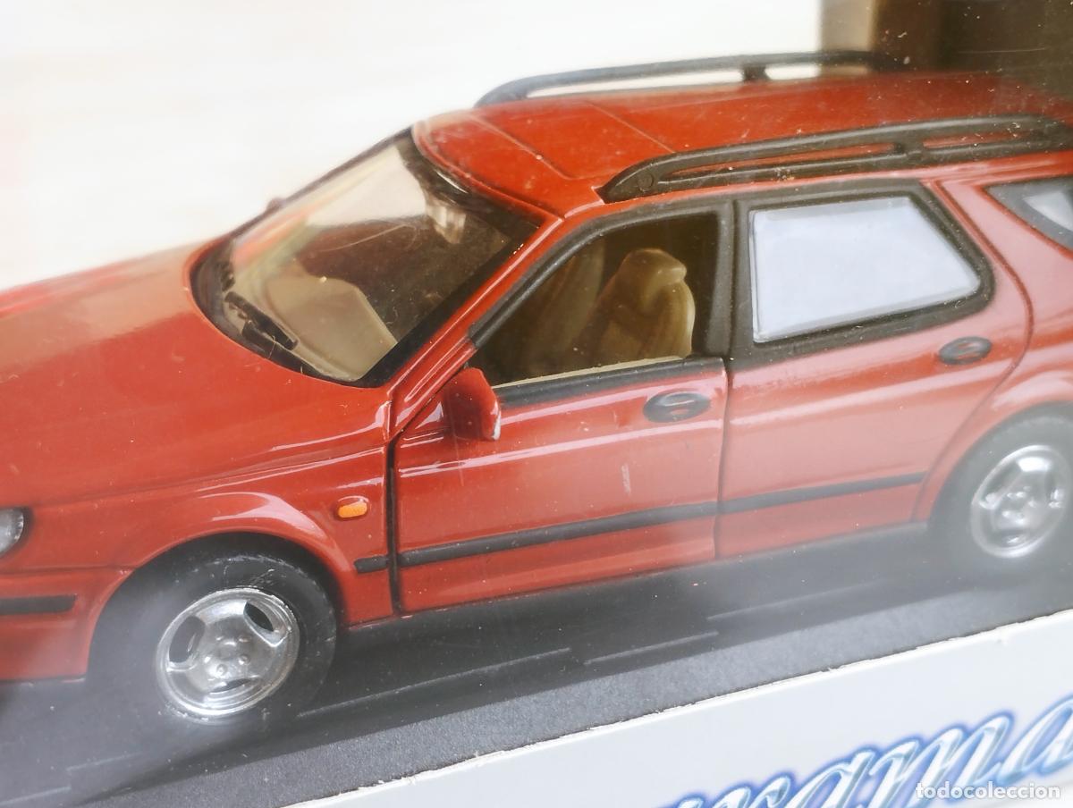 Coches a escala: SAAB 9 5 COMBI DE CARARAMA HONGWELL ESCALA 1,43 NUEVO EN SU CAJA