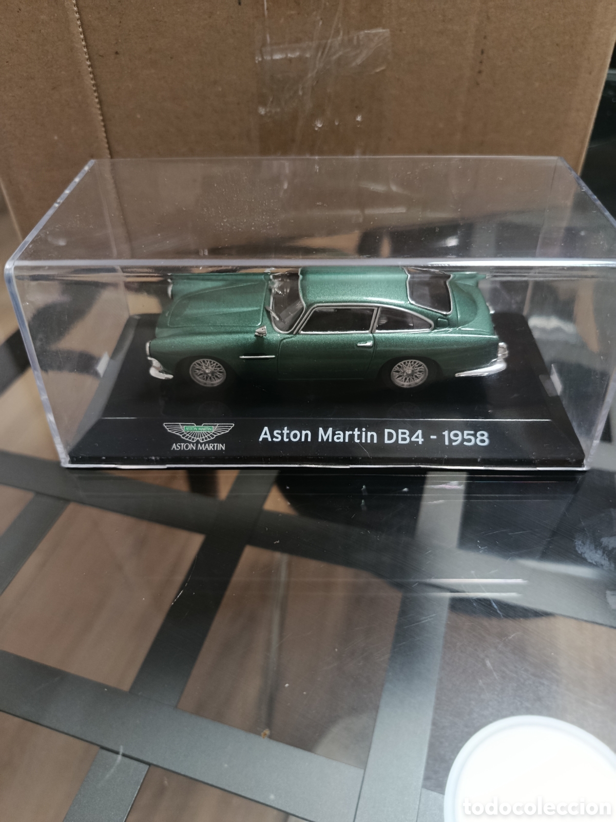 Coches a escala: Aston Martin DB4 - 1958