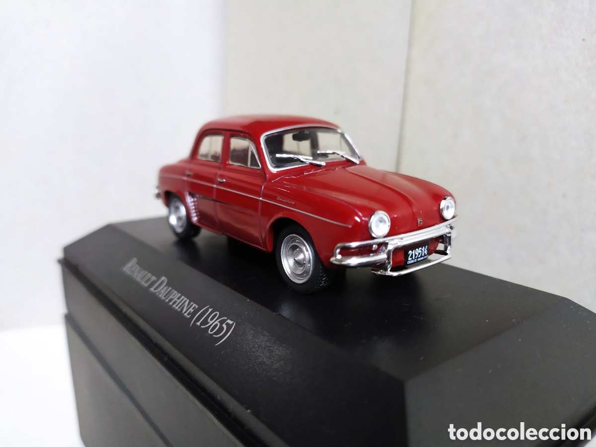 Coches a escala: Renault Dauphine (1965) . Rojo oscuro. IXO-Salvat