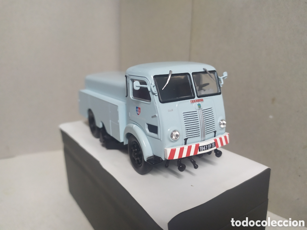 Coches a escala: Berliet GLB . Barredora . Hachette