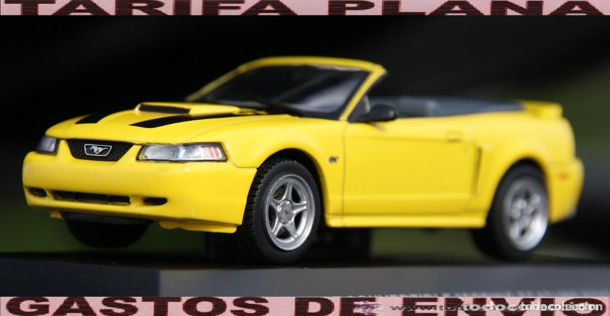 Coches a escala: FORD MUSTANG GT CONVERTIBLE SPRING FEATURE EDITION 2000 ESCALA 1:43 ALTAYA EN caja