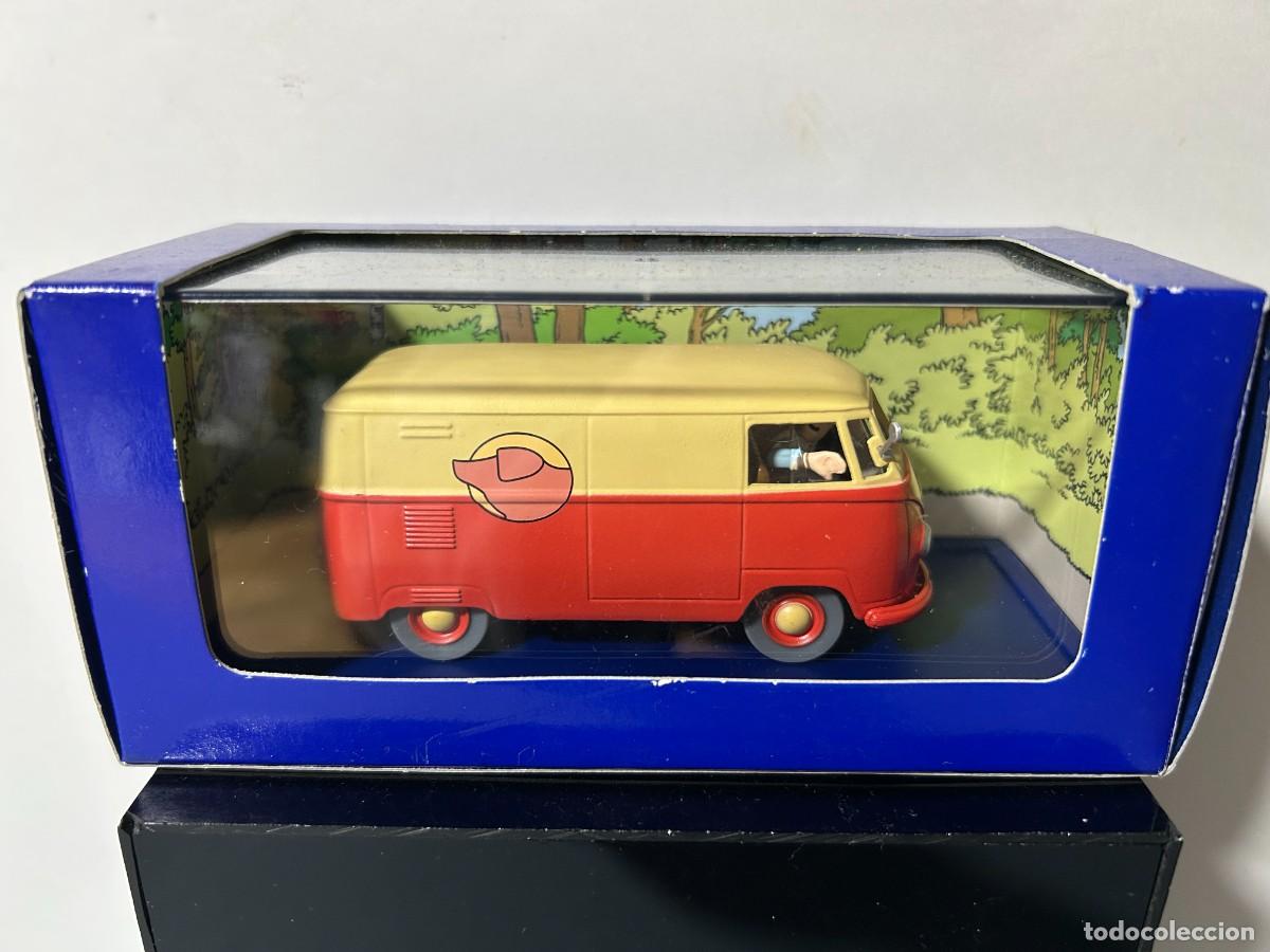 Coches a escala: TINTIN COCHES Furgoneta VW Combi T1 2004