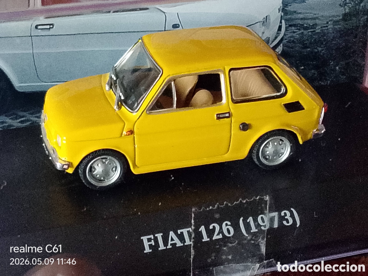 Coches a escala: Auto Indimenticabili / Cl&aacute;sicos Inolvidables 2020 versi&oacute;n ITALIA - Coche FIAT 126 amarillo Serie 1