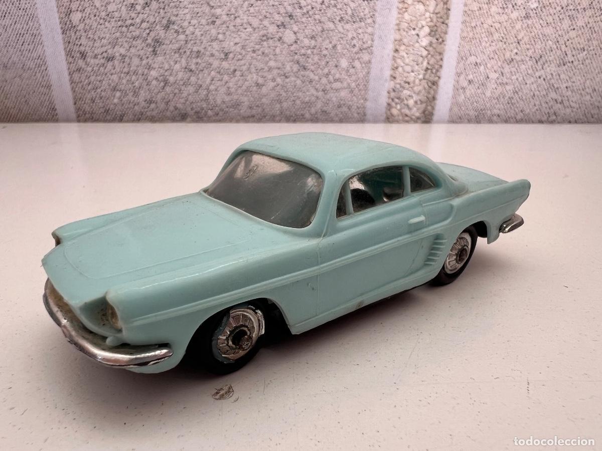 Auto in scala: RENAULT FLORIDE NOREV 1:43 A&Ntilde;OS 60