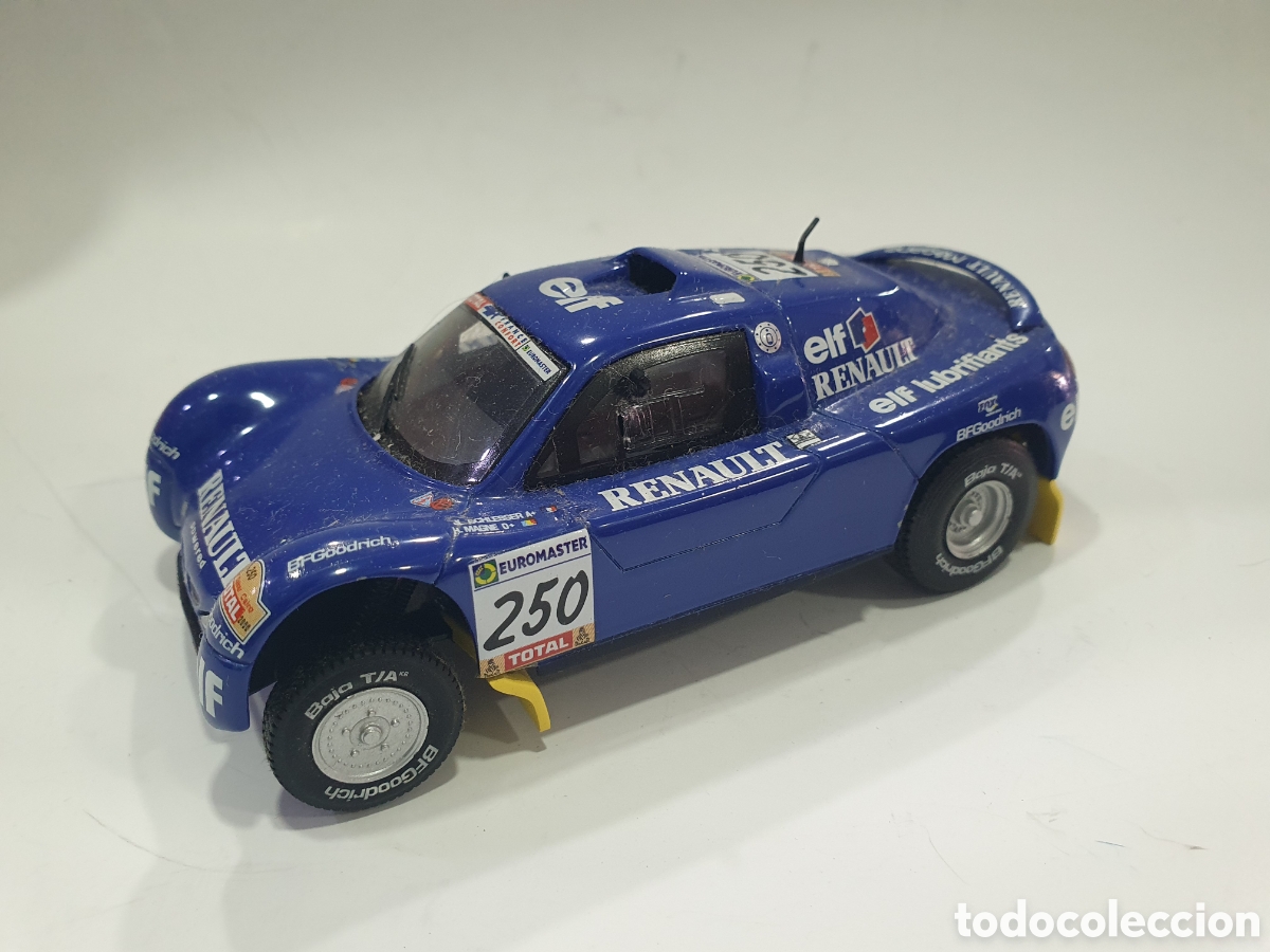 Auto in scala: Megane Schlesser. Norev. 1/43. (L5)