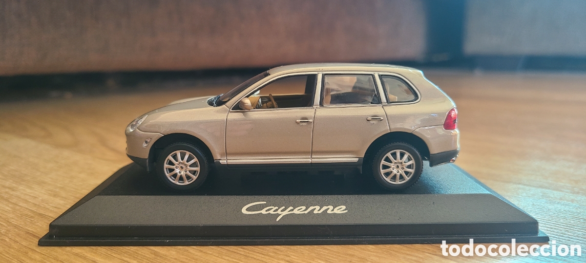 Coches a escala: Porsche Cayenne 1:43